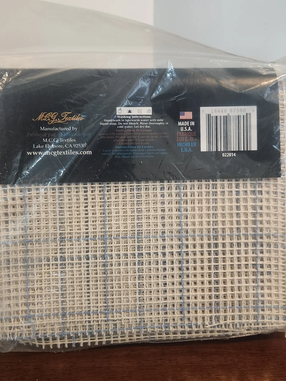 NEW Graph'N Latch Rug Canvas 36